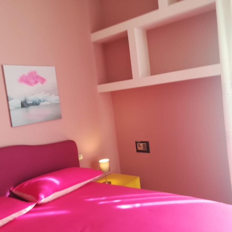 V I P Suites Cielo Stellato On Concordia Sea ซาแลร์โน ภายนอก รูปภาพ